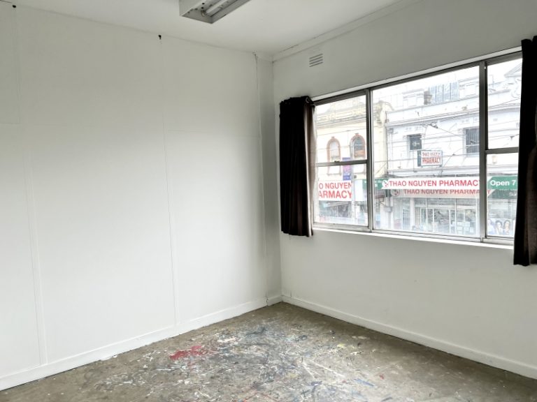 STUDIO 1
